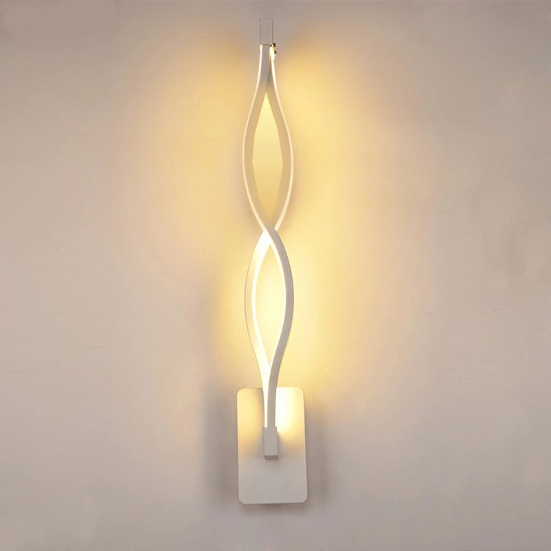 Unique High Aluminum Wall Lamp