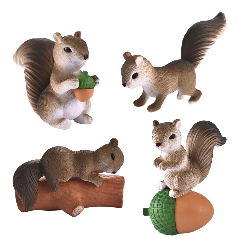 Lovely Squirrel Family Miniature (4 pcs)